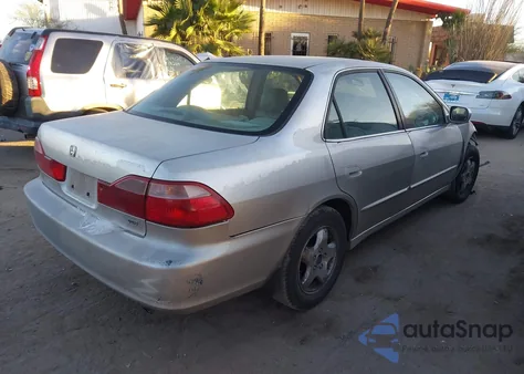 1999 Honda Accord Ex V6 from USA, damaged, VIN 1HGCG1658XA007978